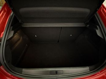 Peugeot 208 1.2 Puretech Allure Premium  Plus Hatchback 5dr Petrol Eat Euro 