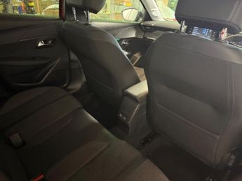 Peugeot 208 1.2 Puretech Allure Premium  Plus Hatchback 5dr Petrol Eat Euro 