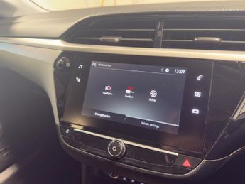 Vauxhall Corsa 5 Door 1.2 Turbo Design Hatchback 5dr Petrol Auto Euro 6 (s/s) (100 Ps)