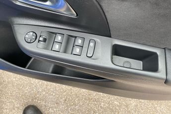 Vauxhall Corsa 1.2 Turbo Ultimate Hatchback 5dr Petrol Auto Euro 6 (s/s) (130 P