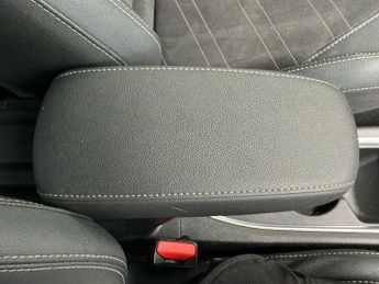 Vauxhall Corsa 1.2 Turbo Ultimate Hatchback 5dr Petrol Auto Euro 6 (s/s) (130 P