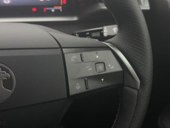 Vauxhall Grandland 1.2 Mhev Gs Suv 5dr Petrol Hybrid E Dct Euro 6 (s/s) (136 Ps)