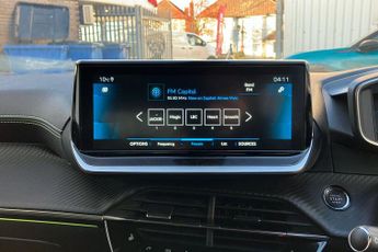 Peugeot 208 1.2 Puretech Gt Premium Hatchback 5dr Petrol Eat Euro 6 (s/s) (1