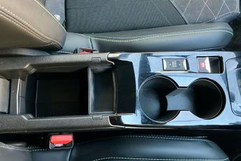 Peugeot 208 1.2 Puretech Gt Premium Hatchback 5dr Petrol Eat Euro 6 (s/s) (1