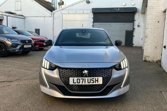 Peugeot 208 1.2 Puretech Gt Premium Hatchback 5dr Petrol Eat Euro 6 (s/s) (1