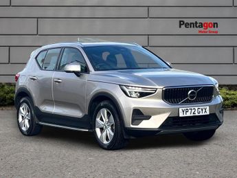 Volvo XC40 2.0 B3 Mhev Core Suv 5dr Petrol Hybrid Dct Auto Euro 6 (s/s) (16