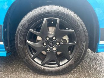 Ford E Transit Custom 320 65kwh Sport Panel Van 5dr Electric Auto L1 H1 (218 Ps)