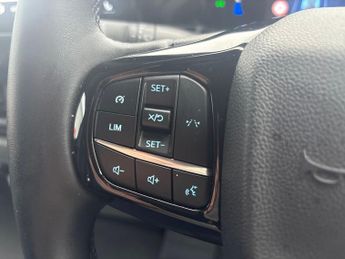 Ford E Transit Custom 320 65kwh Sport Panel Van 5dr Electric Auto L1 H1 (218 Ps)