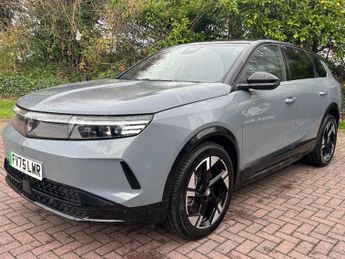 Vauxhall Grandland Electric 73kwh Ultimate Suv 5dr Electric Auto (213 Ps)