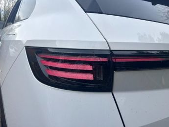 Vauxhall Grandland Electric 73kwh Ultimate Suv 5dr Electric Auto (213 Ps)