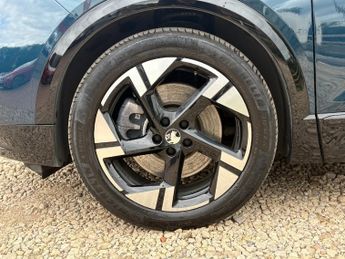 Vauxhall Grandland Electric 73kwh Ultimate Suv 5dr Electric Auto (213 Ps)