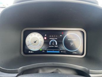 Hyundai Kona 64kwh Premium Suv 5dr Electric Auto (10.5kw Charger) (204 Ps)