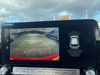 Hyundai Kona 64kwh Premium Suv 5dr Electric Auto (10.5kw Charger) (204 Ps)