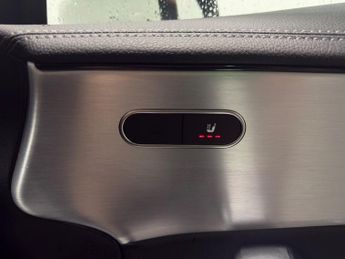 Mercedes Benz Cla 1.3 Cla180 Amg Line Coupe 4dr Petrol 7g Dct Euro 6 (s/s) (136 Ps