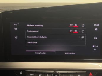 Vauxhall Mokka Electric 50kwh Ultimate Suv 5dr Electric Auto (136 Ps)