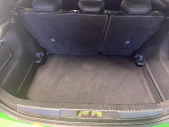 Vauxhall Mokka Electric 50kwh Ultimate Suv 5dr Electric Auto (136 Ps)