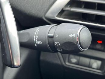 Peugeot 5008 SUV 1.2 Puretech Gt Suv 5dr Petrol Eat Euro 6 (s/s) (130 Ps)