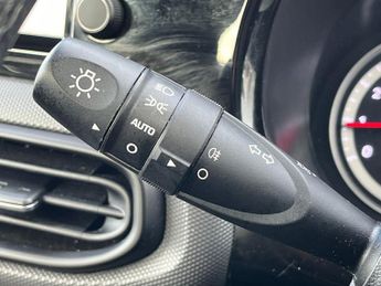 Hyundai I10 1.0 Se Connect Hatchback 5dr Petrol Auto Euro 6 (s/s) (67 Ps)