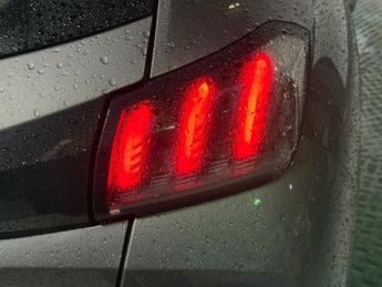 Peugeot 208 1.2 Puretech Allure Premium  Plus Hatchback 5dr Petrol Eat Euro 