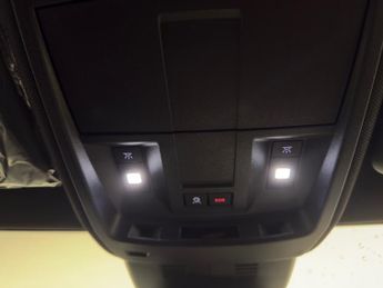 Vauxhall Grandland Electric 73kwh Ultimate Suv 5dr Electric Auto (213 Ps)