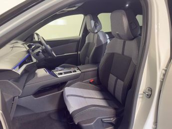 Vauxhall Grandland Electric 73kwh Ultimate Suv 5dr Electric Auto (213 Ps)