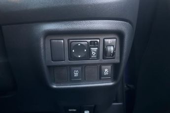 Nissan Juke 1.6 Bose Personal Edition Suv 5dr Petrol Xtron Euro 6 (112 Ps)