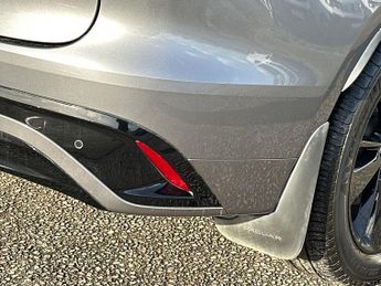 Jaguar F Pace 2.0 P400e 17.1kwh R Dynamic Black Suv 5dr Petrol Plug In Hybrid 