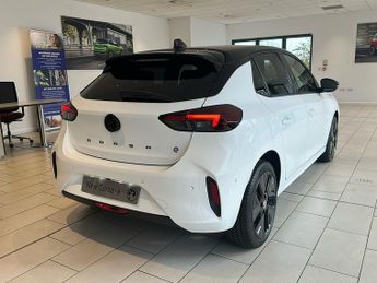 Vauxhall Corsa Electric 50kwh Ultimate Hatchback 5dr Electric Auto (136 Ps)