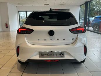 Vauxhall Corsa Electric 50kwh Ultimate Hatchback 5dr Electric Auto (136 Ps)