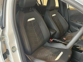 Vauxhall Corsa Electric 50kwh Ultimate Hatchback 5dr Electric Auto (136 Ps)