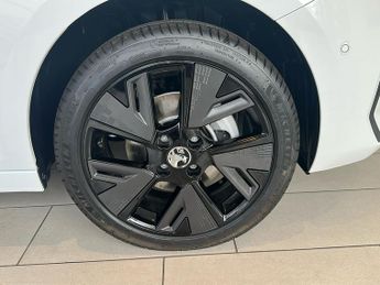 Vauxhall Corsa Electric 50kwh Ultimate Hatchback 5dr Electric Auto (136 Ps)