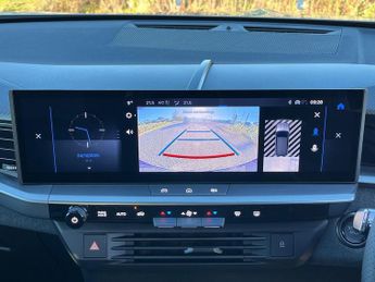 Vauxhall Grandland Electric 73kwh Gs Suv 5dr Electric Auto (213 Ps)