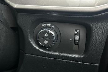 Vauxhall Mokka Electric 50kwh Ultimate Suv 5dr Electric Auto (136 Ps)