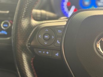 Toyota Corolla Hatchback 2.0 Vvt H Gr Sport Hatchback 5dr Petrol Hybrid CVT Euro 6 (s/s) 