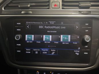 Volkswagen Tiguan Allspace 1.5 Tsi Life Suv 5dr Petrol Dsg Euro 6 (s/s) (150 Ps)