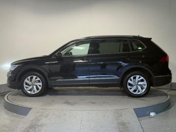 Volkswagen Tiguan Allspace 1.5 Tsi Life Suv 5dr Petrol Dsg Euro 6 (s/s) (150 Ps)