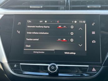 Vauxhall Corsa Electric 50kwh Design Hatchback 5dr Electric Auto (136 Ps)