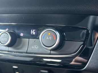 Vauxhall Corsa Electric 50kwh Design Hatchback 5dr Electric Auto (136 Ps)