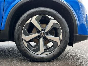 Nissan Qashqai 1.3 Dig T Mhev N Connecta Suv 5dr Petrol Hybrid Xtron Euro 6 (s/