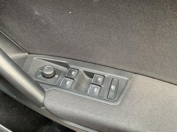 Volkswagen Tiguan Allspace 1.5 Tsi Life Suv 5dr Petrol Dsg Euro 6 (s/s) (150 Ps)