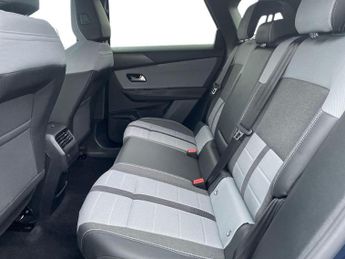 Vauxhall Grandland 1.2 Mhev Gs Suv 5dr Petrol Hybrid E Dct Euro 6 (s/s) (136 Ps)