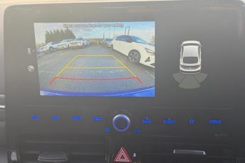 Hyundai Ioniq 1.6 H Gdi Premium Hatchback 5dr Petrol Hybrid Dct Euro 6 (s/s) (