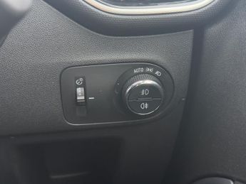 Vauxhall Crossland 1.5 Turbo D Ultimate Suv 5dr Diesel Auto Euro 6 (s/s) (120 Ps)