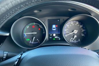 Toyota C Hr 2.0 Vvt H Gpf Design Suv 5dr Petrol Hybrid CVT Euro 6 (s/s) (184