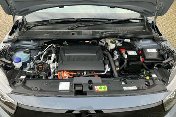 Vauxhall Corsa Electric 50kwh Ultimate Hatchback 5dr Electric Auto (136 Ps)