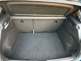 Cupra Born E Boost 59kwh V2 Hatchback 5dr Electric Auto (230 Ps)