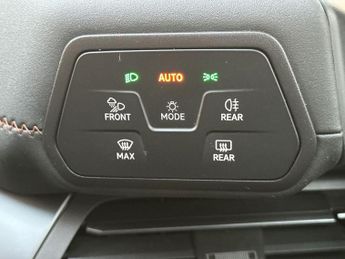 Cupra Born E Boost 59kwh V2 Hatchback 5dr Electric Auto (230 Ps)