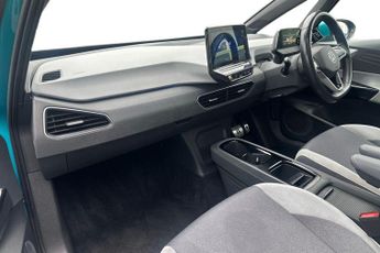 Volkswagen ID3 Pro Performance 58kwh Family Hatchback 5dr Electric Auto (204 Ps