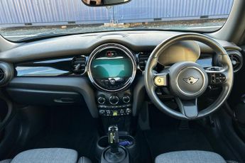 MINI Electric Hatch Cooper Se 32.6kwh Level 2 Hatchback 3dr Electric Auto (184 Ps)