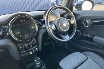MINI Electric Hatch Cooper Se 32.6kwh Level 2 Hatchback 3dr Electric Auto (184 Ps)